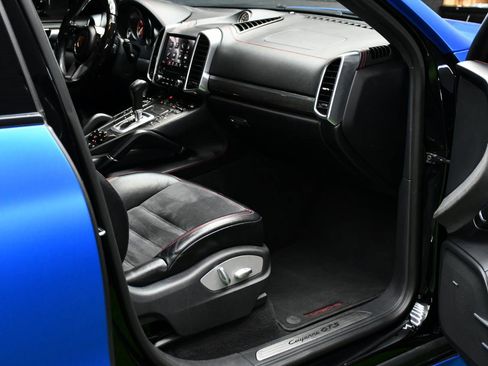 Used 2017 Porsche Cayenne GTS image 43