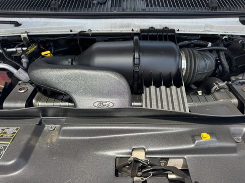 Used 2012 Ford E-350 and Econoline 350 XLT RWD image 38