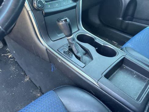 Used 2016 Toyota Camry SE image 16