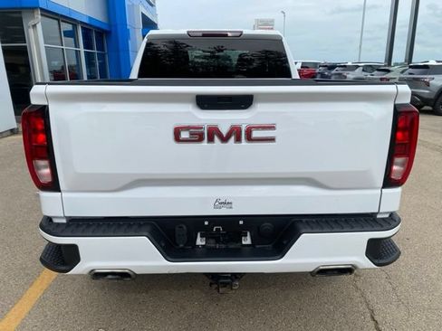 Used 2021 GMC Sierra 1500 Elevation w/ X31 Off-Road Package AWD/4WD image 4