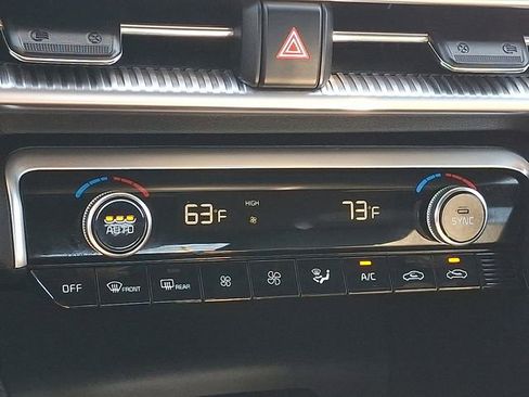 Used 2022 Kia K5 GT-Line image 16