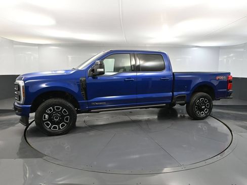 Used 2026 Ford F250 Platinum w/ FX4 Off-Road Package AWD/4WD image 11