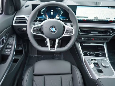 Used 2026 BMW 330i Sedan w/ M Sport Package RWD image 16
