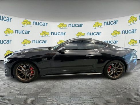 Used 2024 Ford Mustang GT Premium image 4