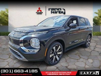 New 2025 Mitsubishi Outlander SE