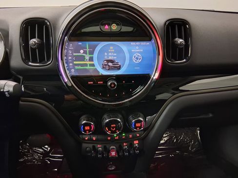 Certified 2024 MINI Cooper Countryman S w/ Premium Package FWD image 26