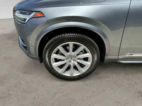Used 2018 Volvo XC90 T6 Inscription w/ Convenience Package AWD/4WD image 9