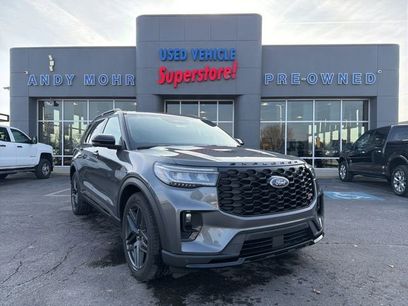 Used 2025 Ford Explorer ST