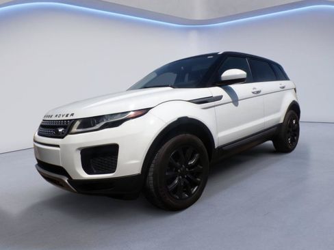 Used 2018 Land Rover Range Rover Evoque SE AWD/4WD image 1