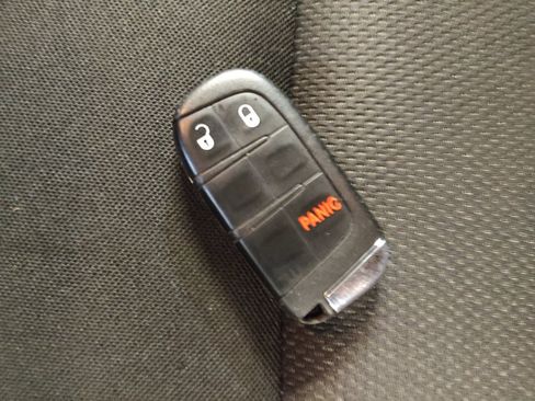 Used 2021 Jeep Renegade Sport FWD image 32
