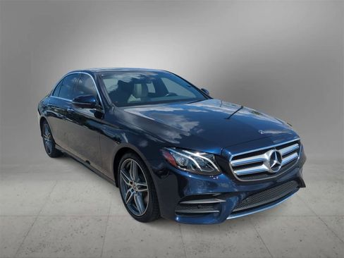 Used 2020 Mercedes-Benz E 350 Sedan image 2