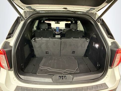 Used 2022 Ford Explorer ST w/ Equipment Group 401A image 30