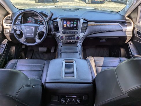 Used 2019 GMC Yukon Denali w/ Denali Ultimate Package RWD image 17