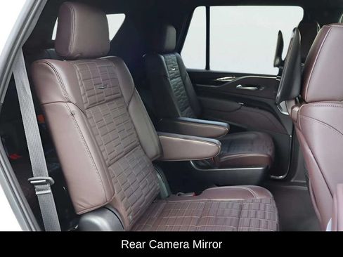 Used 2023 Cadillac Escalade V AWD/4WD image 25