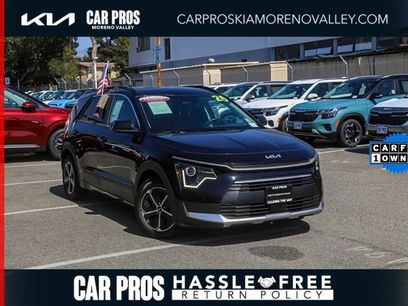 Certified 2025 Kia Niro EX
