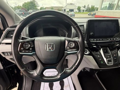 Used 2019 Honda Odyssey Elite image 11