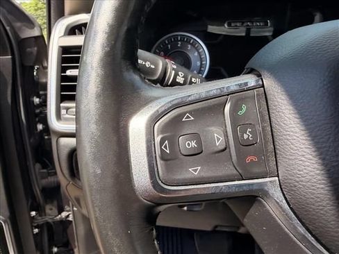 Used 2020 RAM 1500 Laramie AWD/4WD image 18