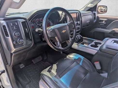 Used 2018 Chevrolet Silverado 1500 LT w/ All Star Edition AWD/4WD image 9