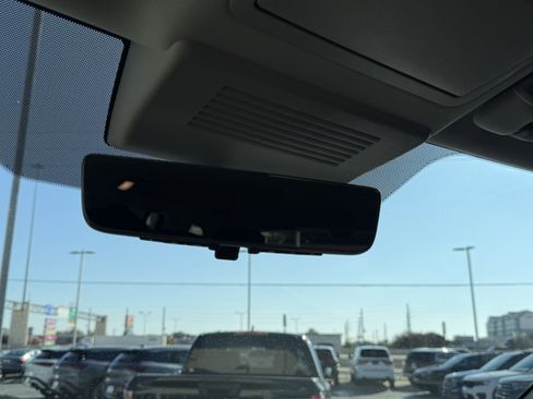 Certified 2024 INFINITI QX80 Premium Select image 29