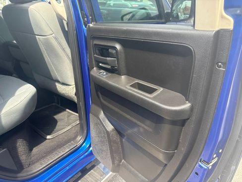 Used 2019 RAM 1500 Express w/ Express Value Package AWD/4WD image 16