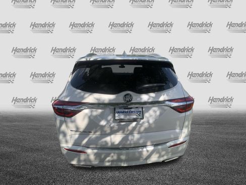Used 2021 Buick Enclave Avenir w/ Avenir Technology Package FWD image 11