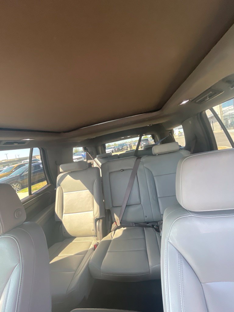 Used 2023 Chevrolet Tahoe Z71 w/ Z71 Off-Road Package AWD/4WD image 17