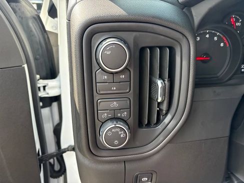 Used 2025 Chevrolet Silverado 2500 W/T w/ WT Convenience Package AWD/4WD image 23