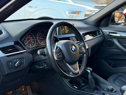 Used 2017 BMW X1 xDrive28i image 10