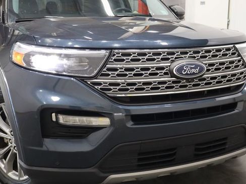 Used 2022 Ford Explorer Limited w/ Equipment Group 301A image 44