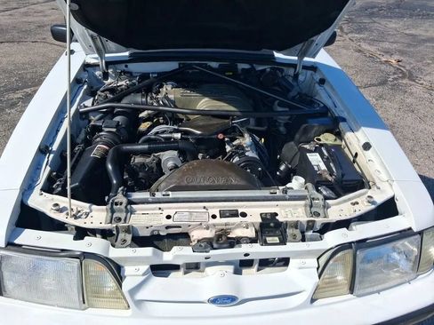Used 1990 Ford Mustang LX RWD image 11