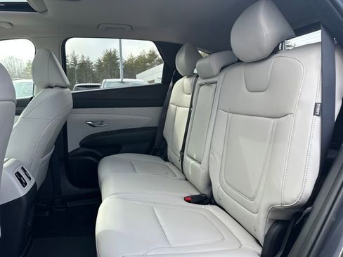 Certified 2025 Hyundai Tucson SEL image 20