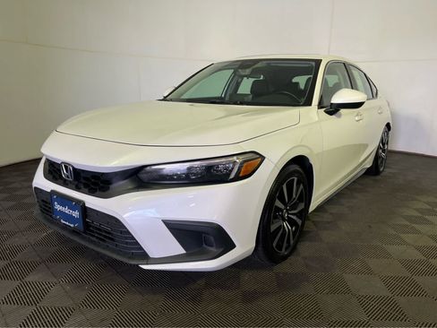 Used 2023 Honda Civic EX-L image 3