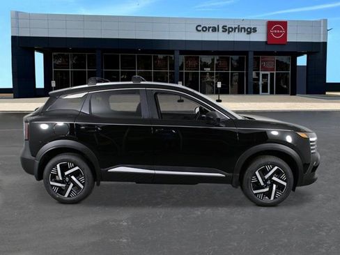 New 2026 Nissan Kicks SV AWD/4WD image 5