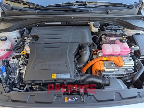 Used 2022 Hyundai Ioniq SEL image 31