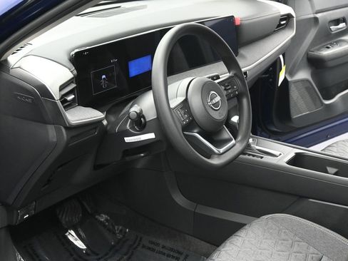 New 2026 Nissan Kicks SV w/ Cold Weather Package image 7