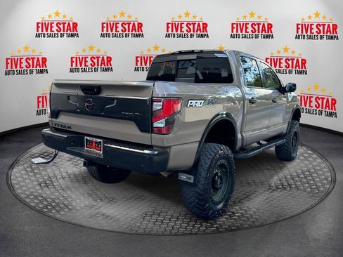 Used 2020 Nissan Titan PRO-4X w/ Pro-4x Convenience Package image 7