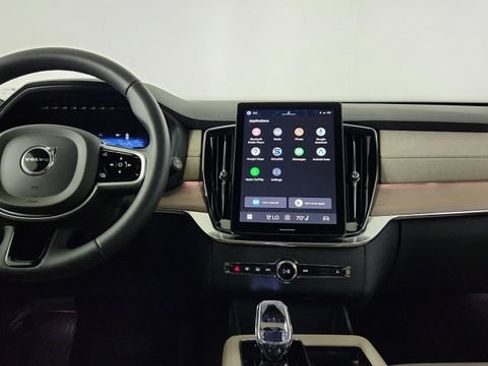 Certified 2026 Volvo XC90 B6 Ultra w/ Protection Package AWD/4WD image 26