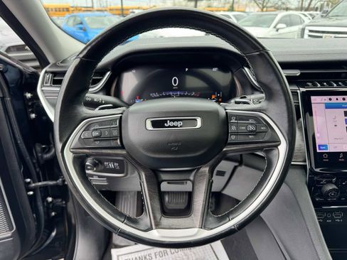 Used 2021 Jeep Grand Cherokee L Limited image 12