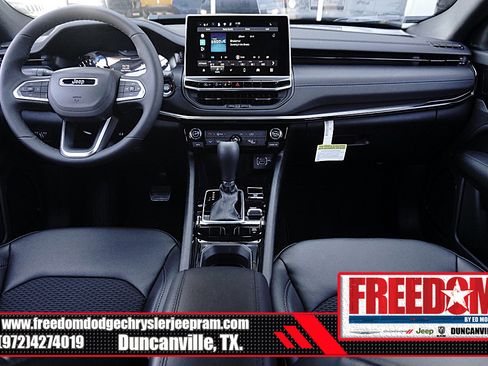 New 2026 Jeep Compass Latitude image 11