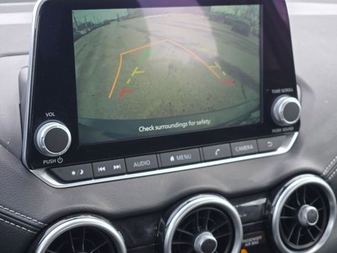 Used 2025 Nissan Sentra SV image 22