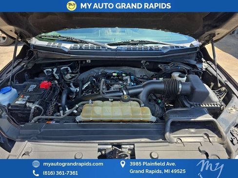 Used 2019 Ford F150 XLT w/ Equipment Group 302A Luxury AWD/4WD image 31