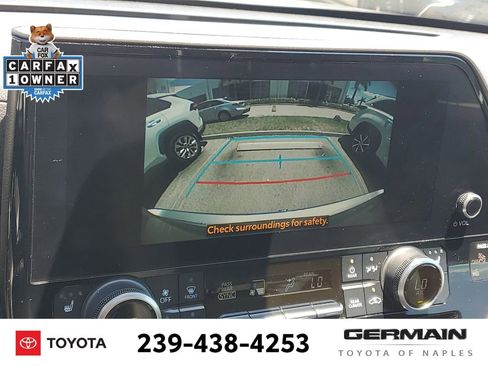 Used 2023 Toyota Highlander XLE FWD image 26