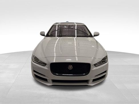 Used 2018 Jaguar XE Prestige AWD/4WD image 8