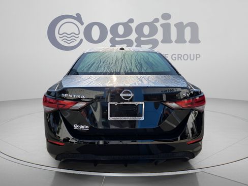 Used 2024 Nissan Sentra SV FWD image 4