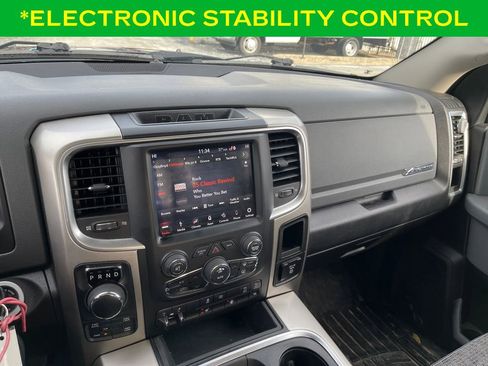 Used 2018 RAM 1500 Big Horn image 24