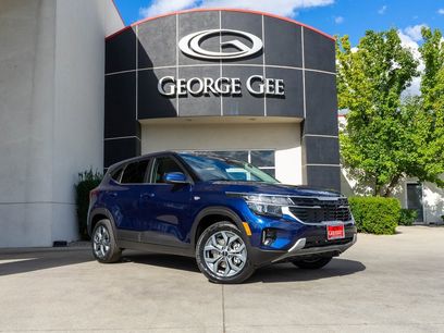 New 2026 Kia Seltos LX