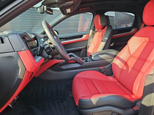 Certified 2026 Porsche Cayenne E-Hybrid Coupe AWD/4WD image 5
