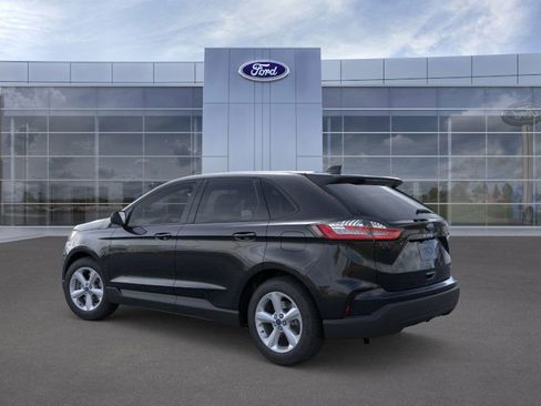 New 2024 Ford Edge SE image 4