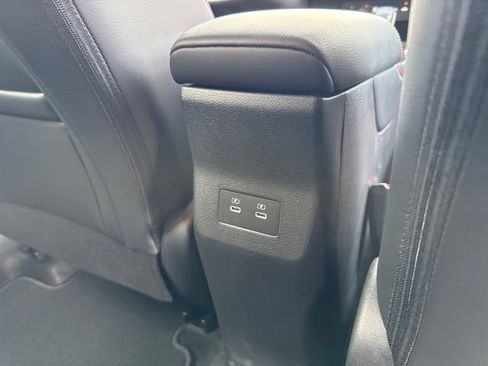 Used 2025 Nissan Kicks SR w/ Illumination Package FWD image 22