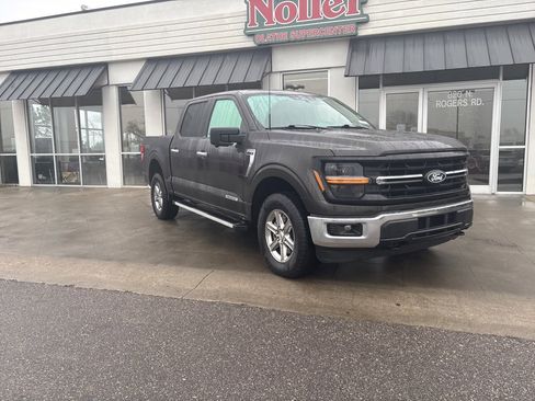 Used 2024 Ford F150 XLT w/ Mobile Office Package image 3